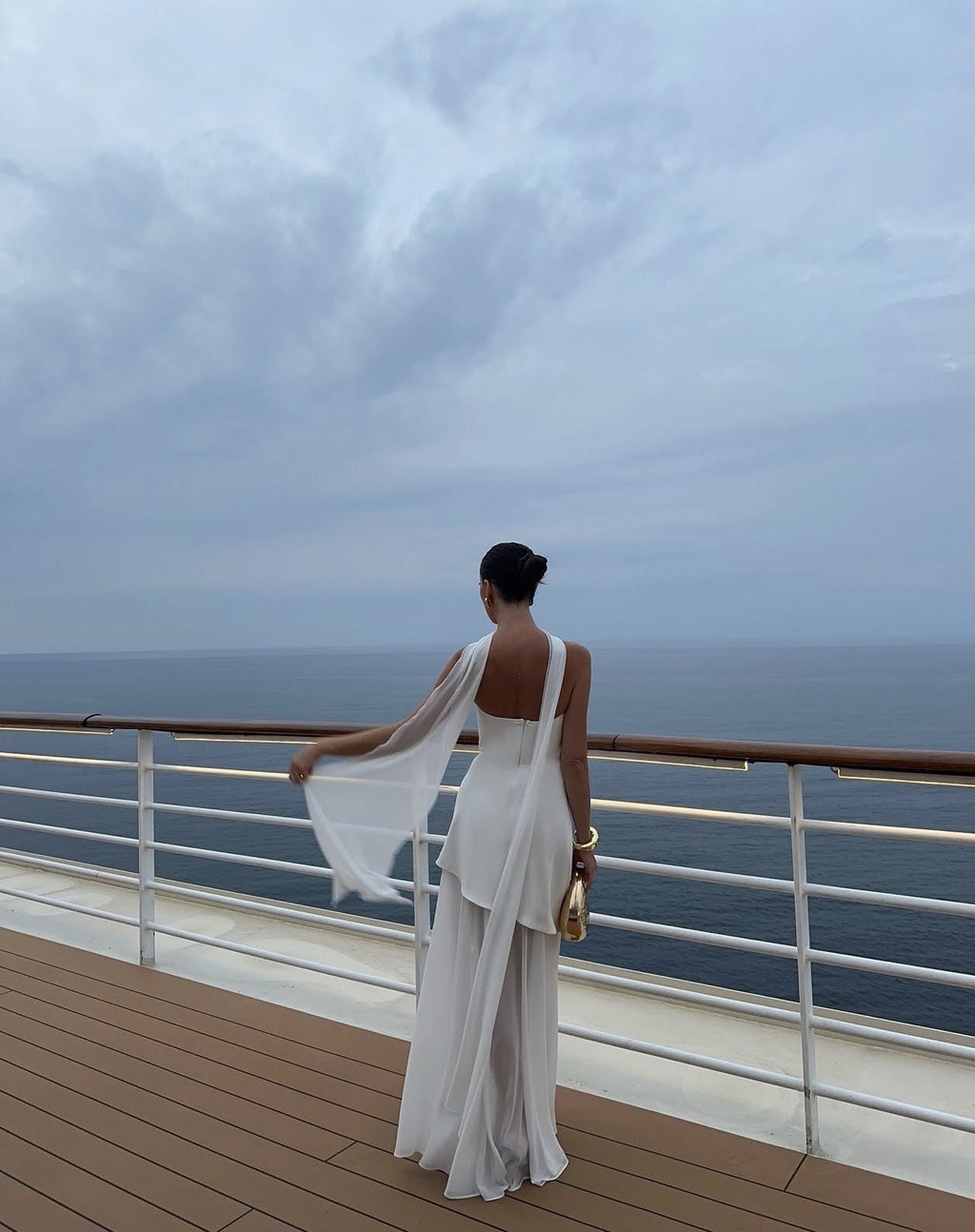 Asymmetrical Maxi Dress for Wedding Guests - Elegant Chiffon Fabric - Perfect for Formal Events and Celebrations