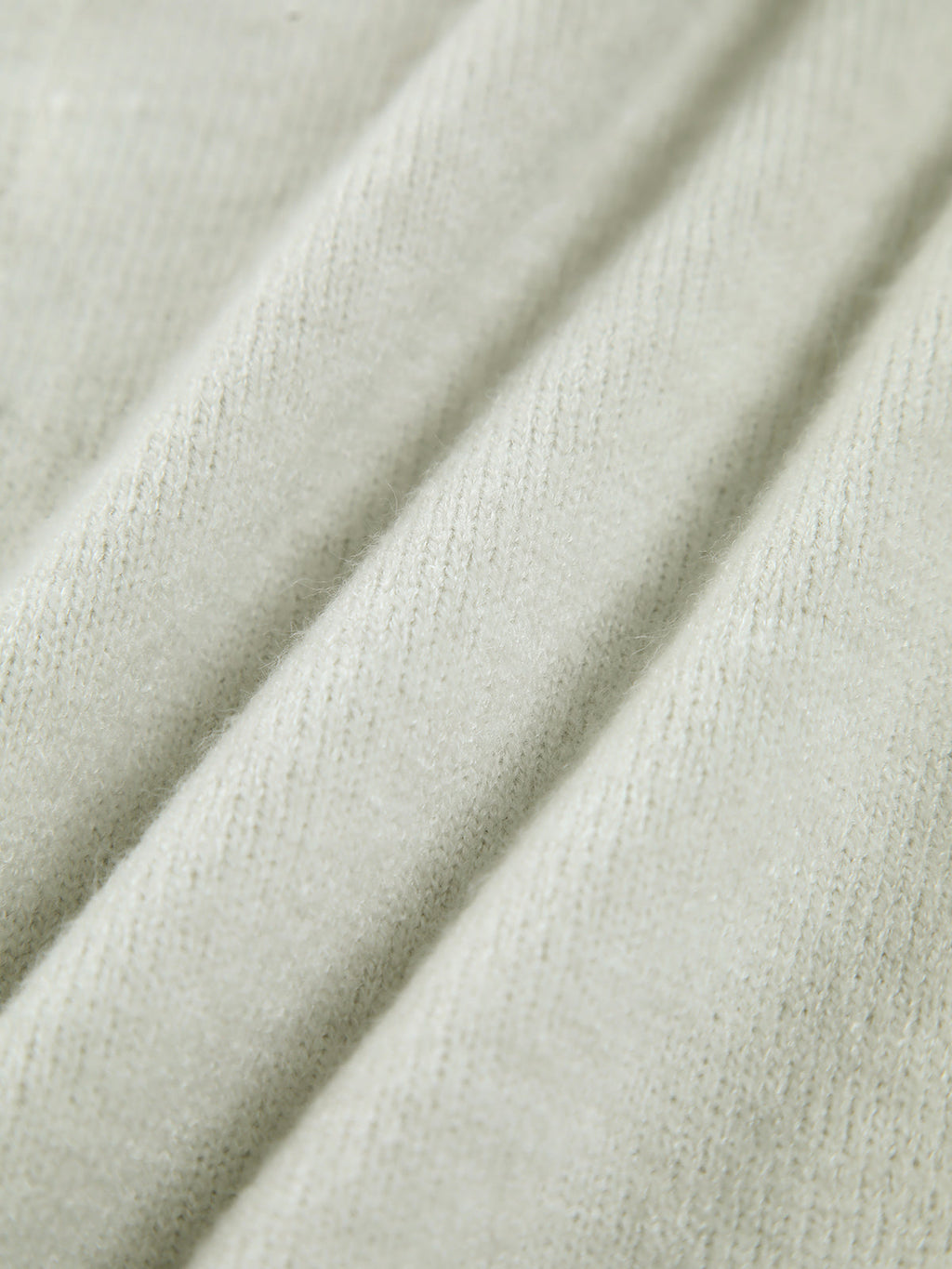 Button Up Knit Sweater Vest for Women - Casual Layering Piece in Soft Fabric - Perfect for Fall and Winter Outfits