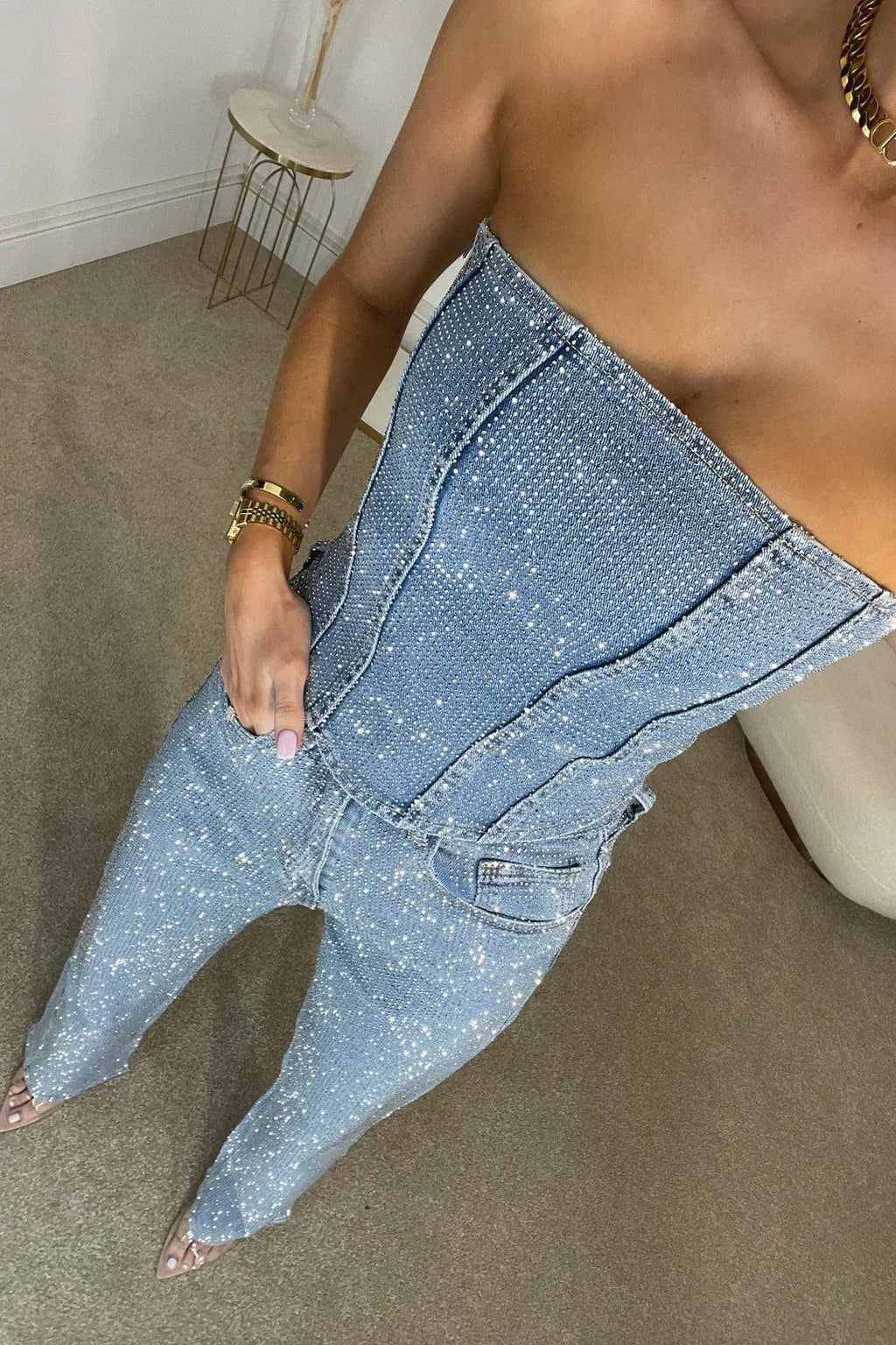 Elegant Women's Classic Jumpsuit in Soft Fabric for Casual or Formal Wear