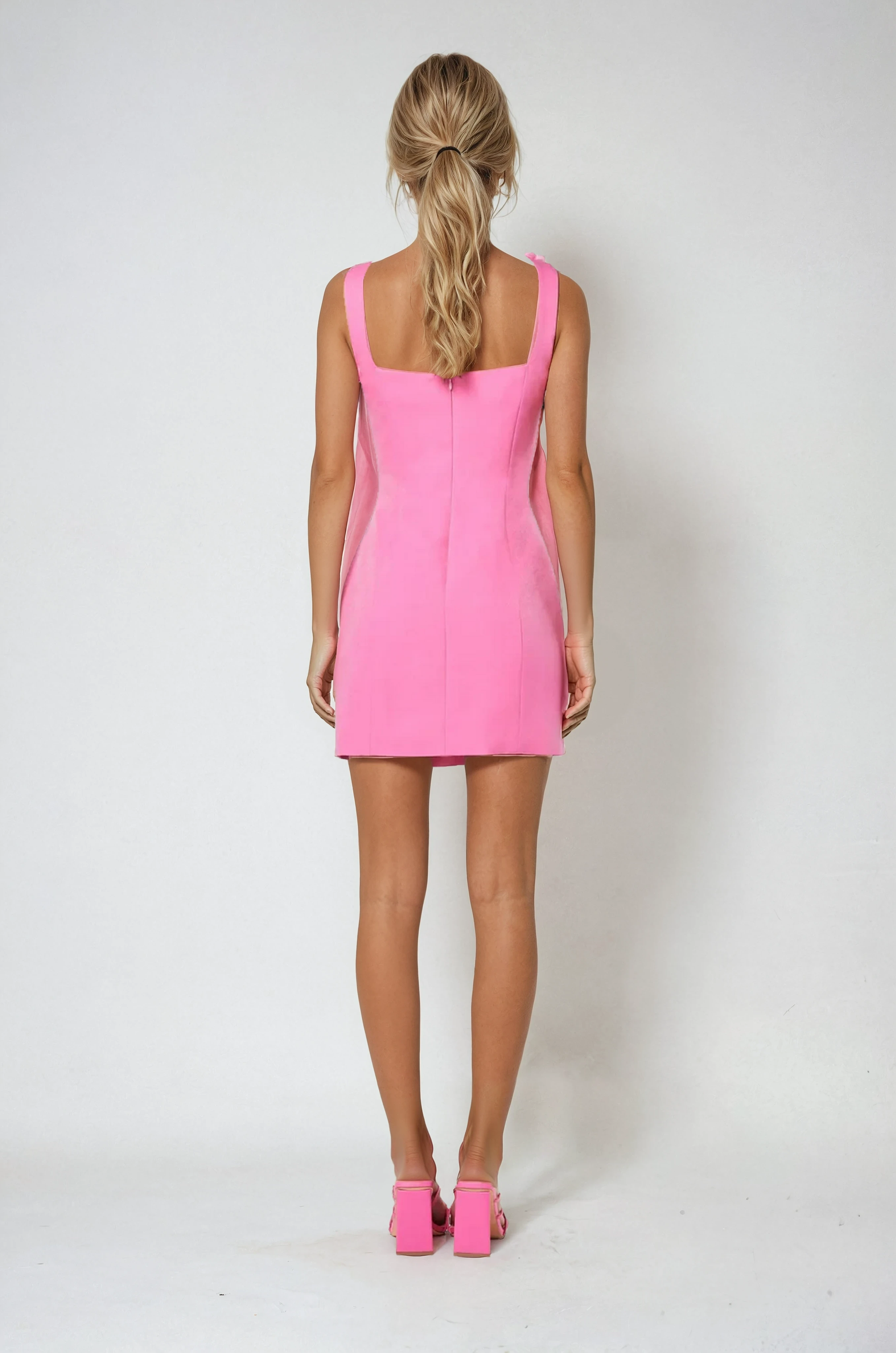 Floral Appliqué Mini Dress in Pink - Summer Cocktail Style for Parties and Events