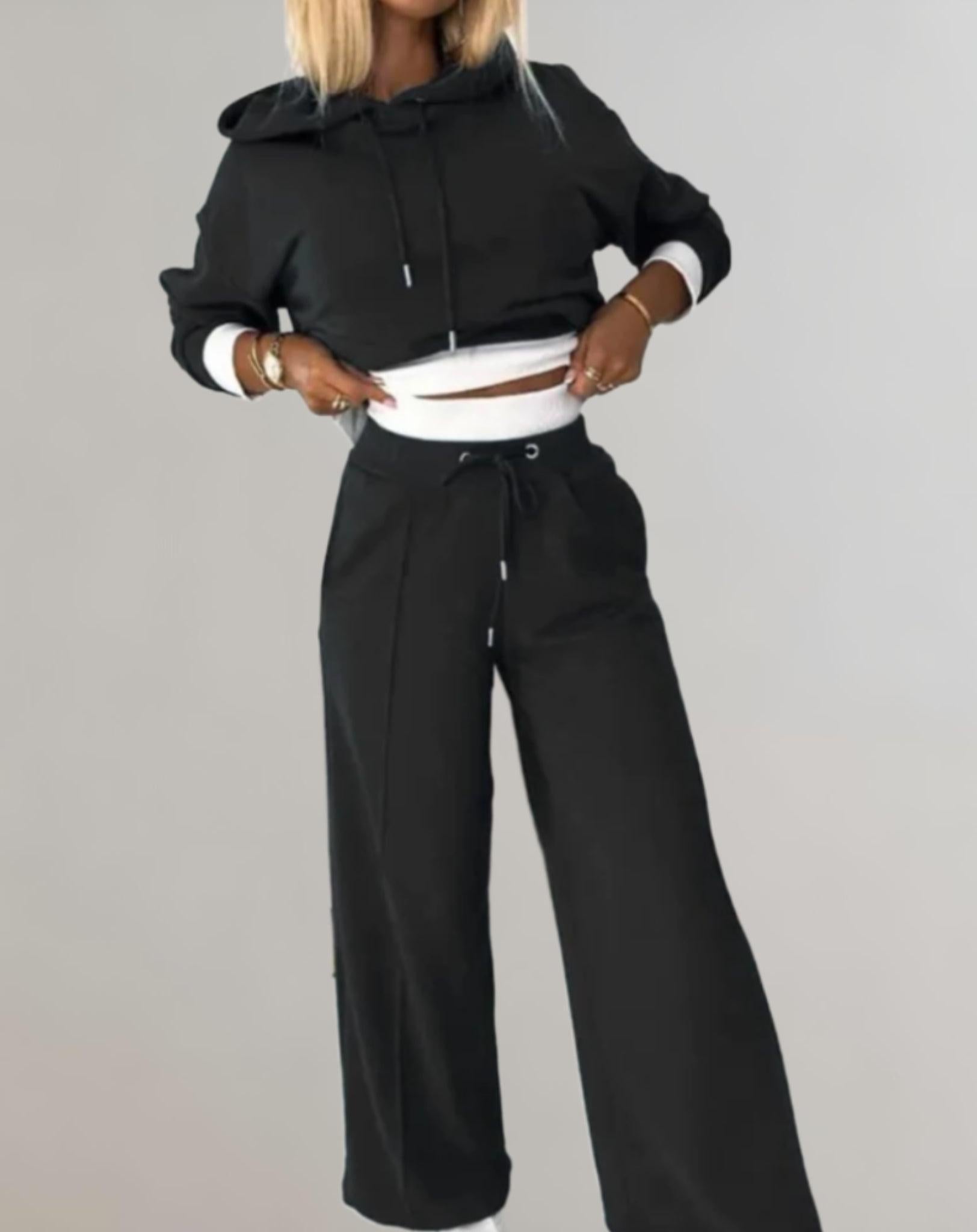 Hoodie Tracksuit Set for Women - Comfortable Wide-Leg Trousers - Casual Athleisure Outfit for Everyday Wear