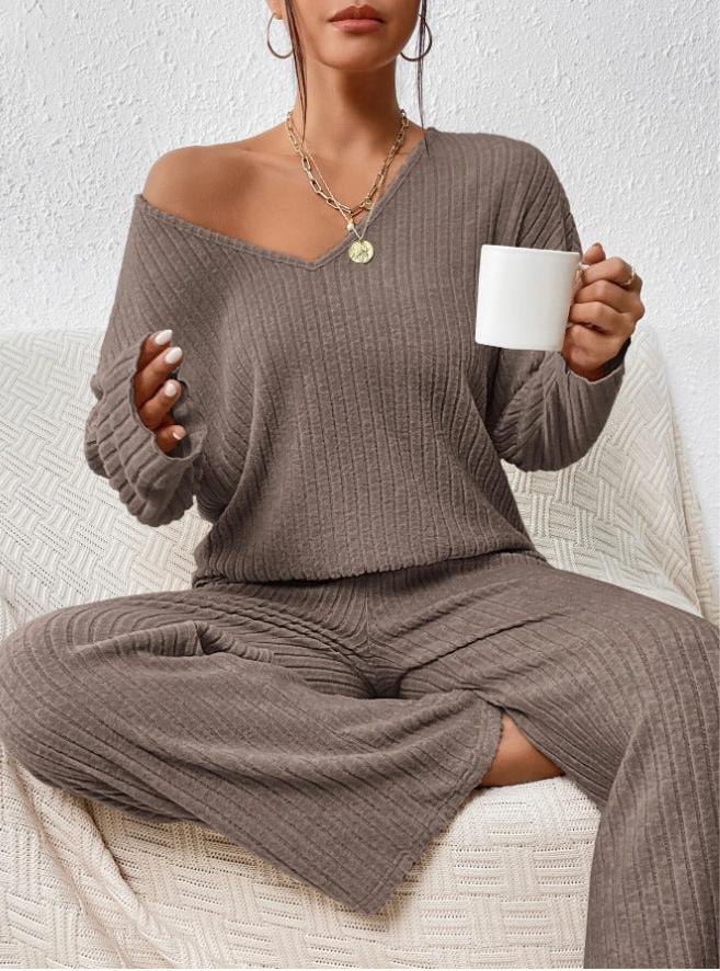 Ribbed Knit Lounge Set for Women | Cozy Casual Wear | Comfortable Home Outfit | Perfect for Relaxation and Lounging