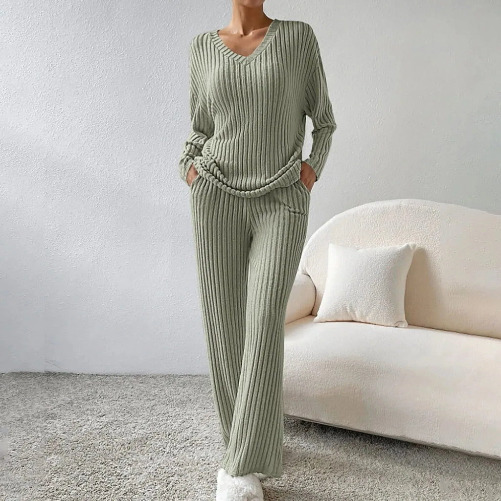 Ribbed Knit Lounge Set for Women | Cozy Casual Wear | Comfortable Home Outfit | Perfect for Relaxation and Lounging