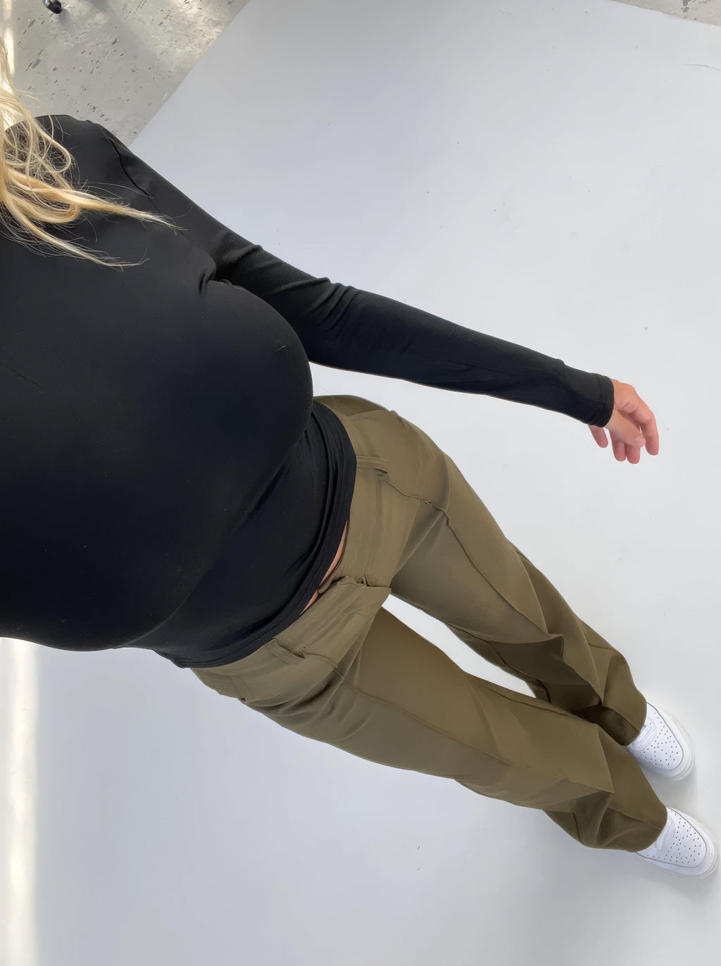 Wide-Leg High-Waisted Trousers for Women - Casual Cotton Pants for Everyday Wear