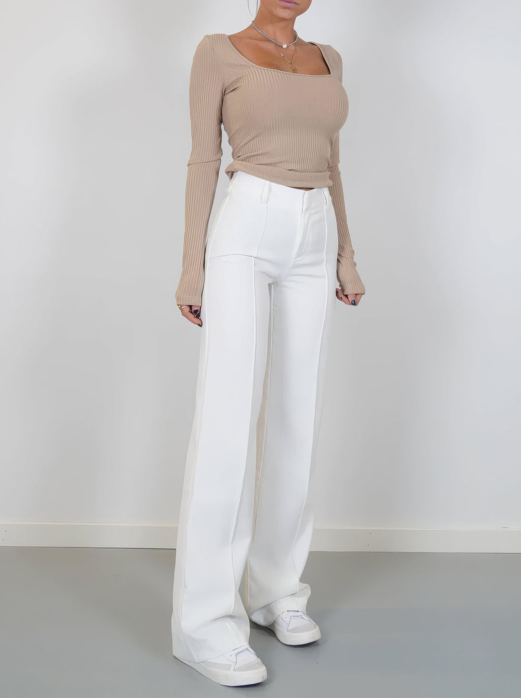 Wide-Leg High-Waisted Trousers for Women - Casual Cotton Pants for Everyday Wear