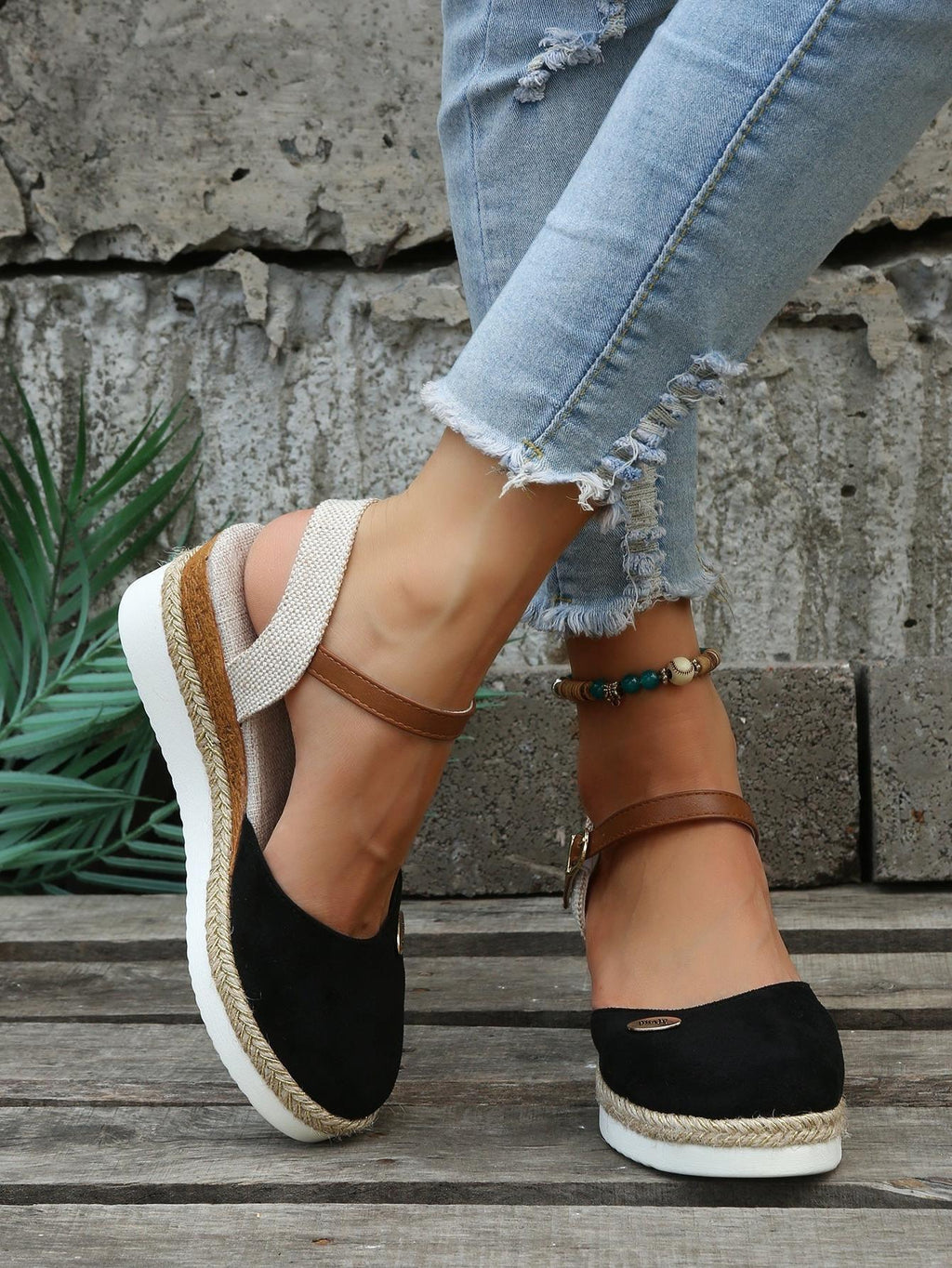 Women's Espadrille Sandals - Comfortable Canvas Slip-On Footwear for Casual Summer Outings