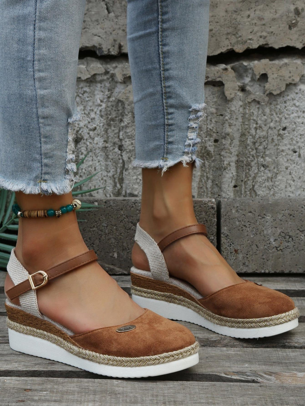 Women's Espadrille Sandals - Comfortable Canvas Slip-On Footwear for Casual Summer Outings